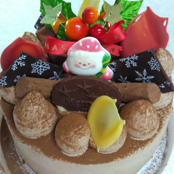 クリスマスケーキ 生チョコレート仕上げ